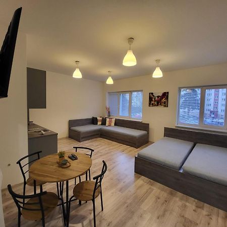 Apartman Nova Bana Zewnętrze zdjęcie